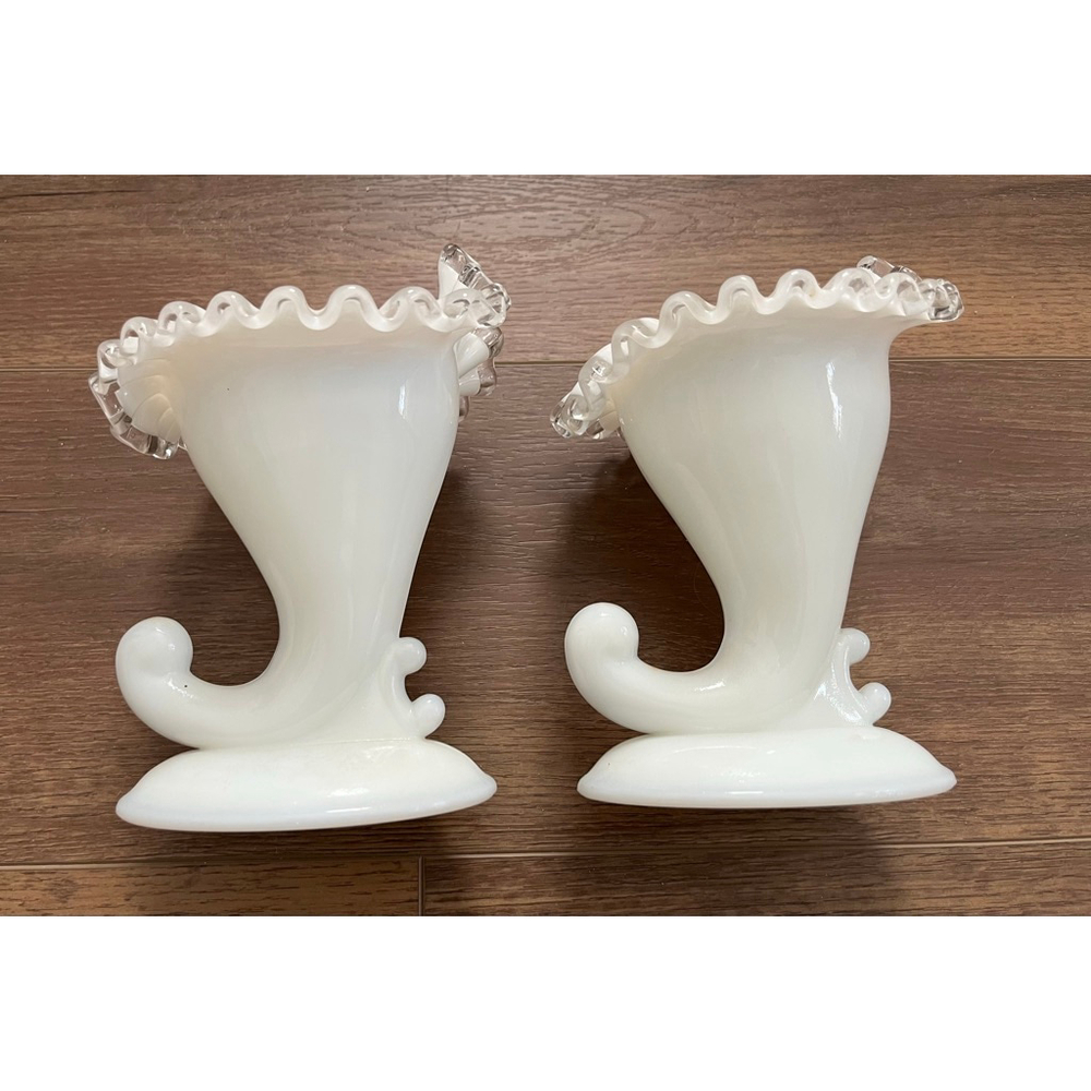 Fenton vintage milk glass silver crest cornucopia candle holder vases